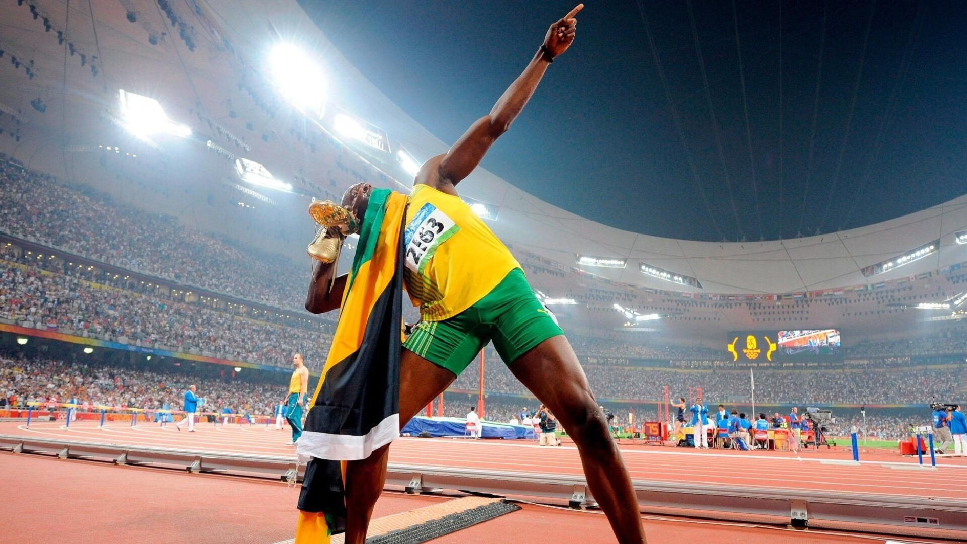 英超三强横扫!积分榜颠覆,争冠角逐更激烈,英超3强